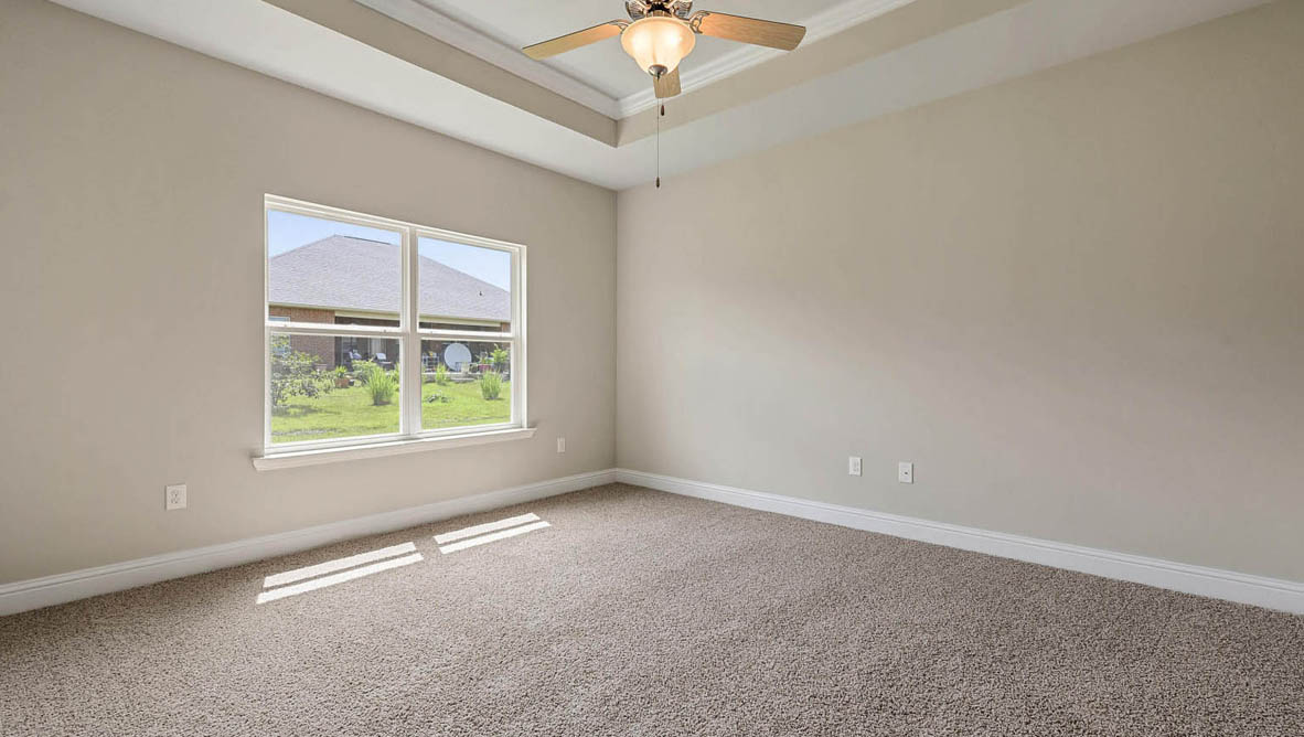 Spacious bedroom inside the Lamar