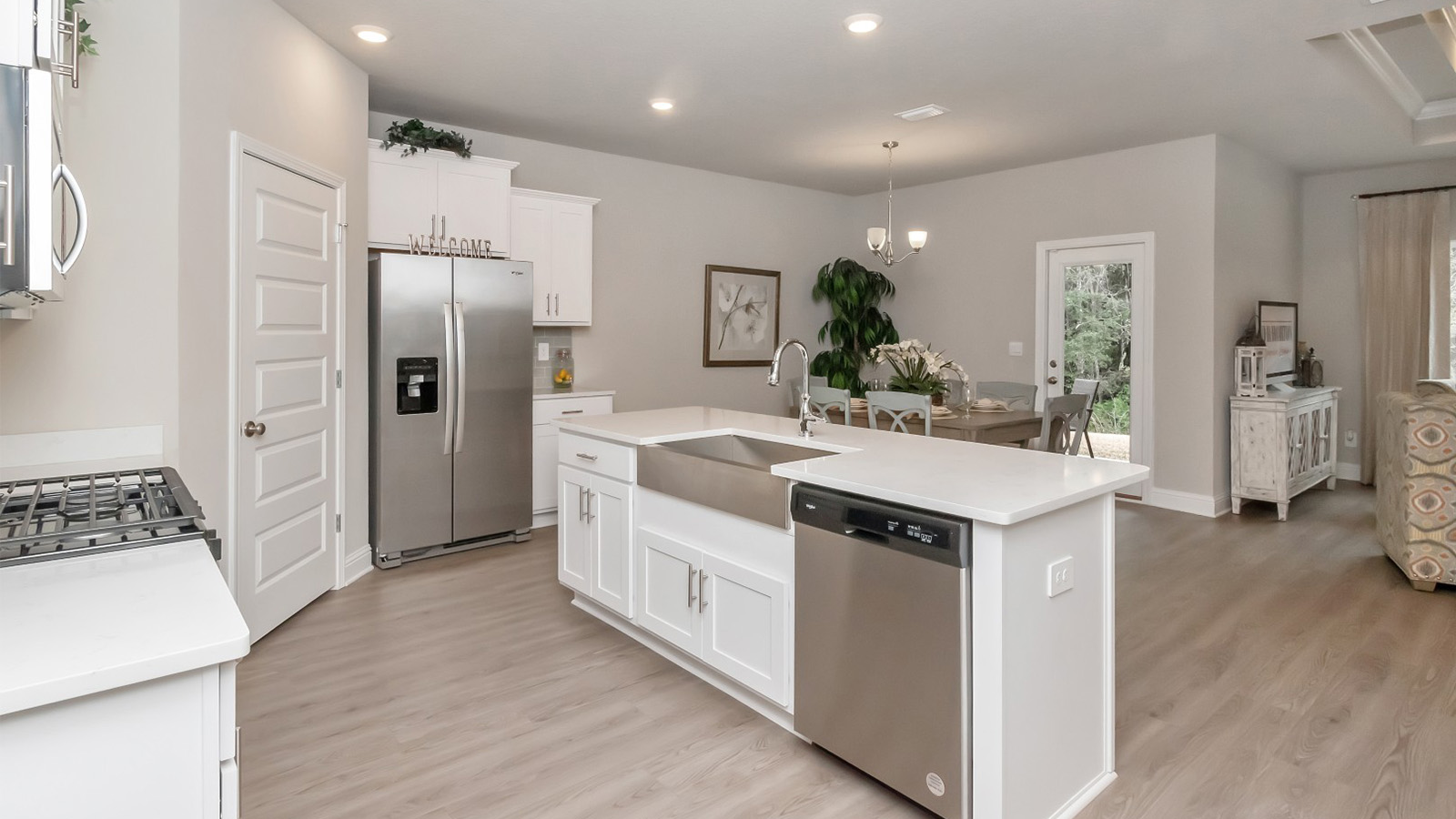 Stand alone kitchen island