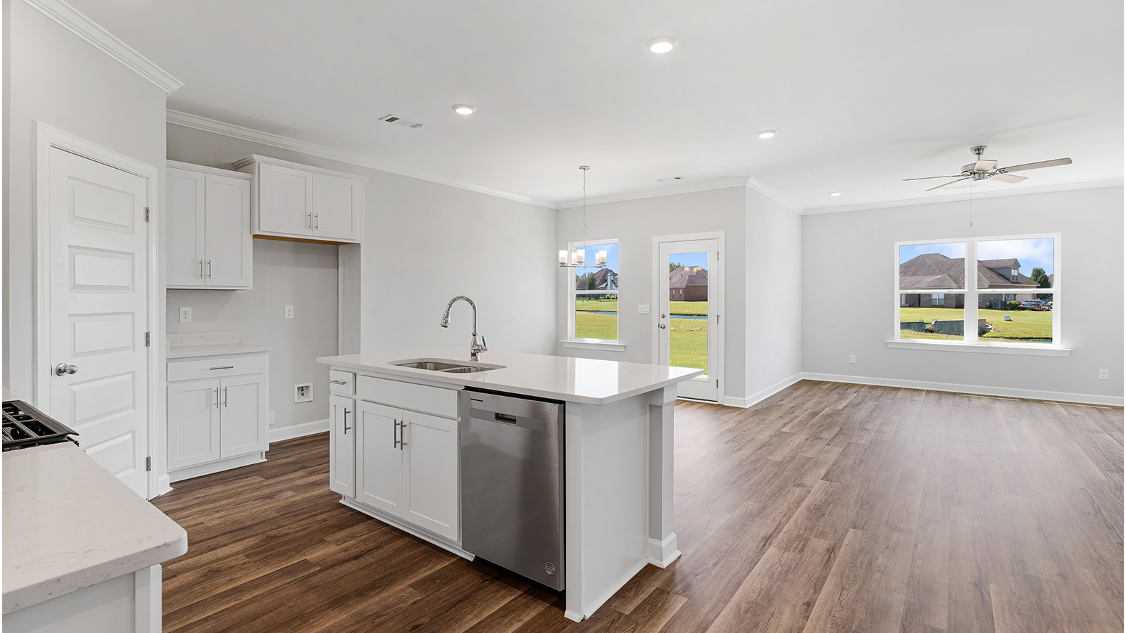 midland floorplan quartz countertops LVP flooring