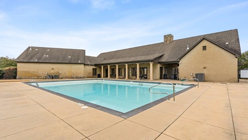 Taylor Lakes Amenities