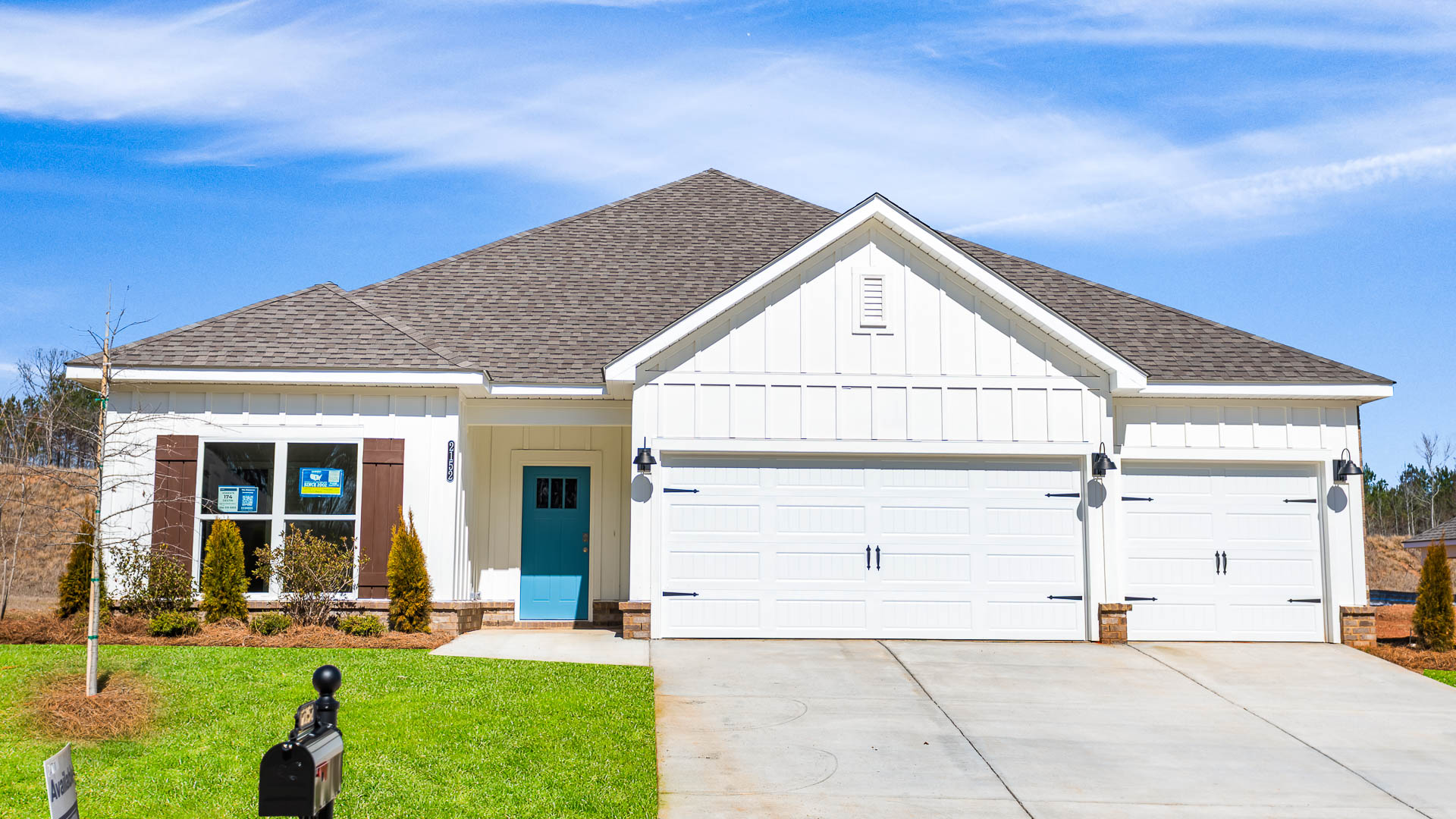 2152 Bluebird Drive exterior photo