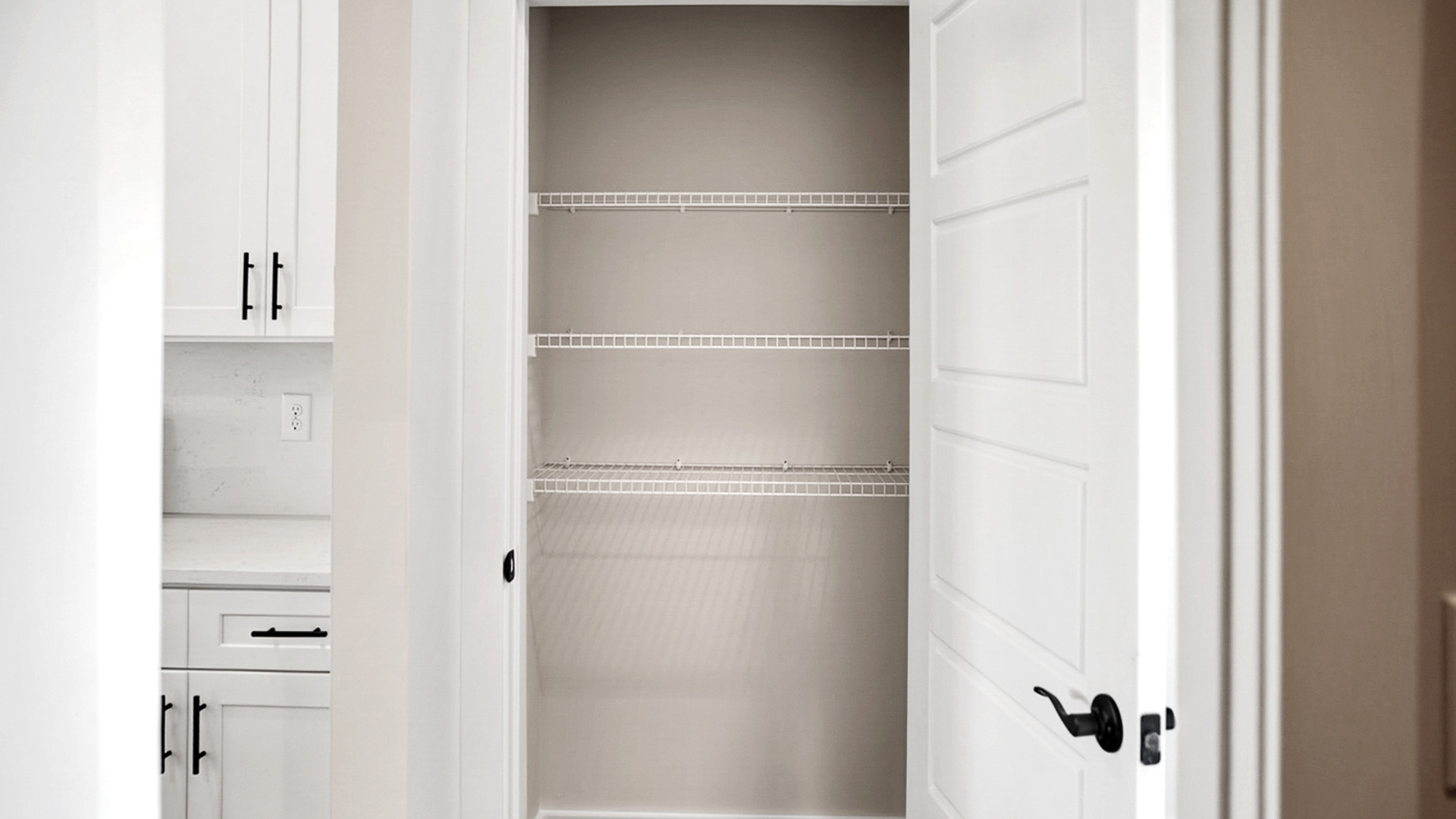 The Jackson floorplan with 9ft. ceilings, LVP flooring, and quartz countertops.