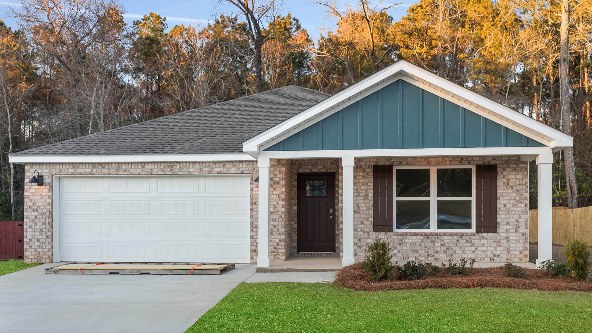 200 Oliver Drive exterior photo