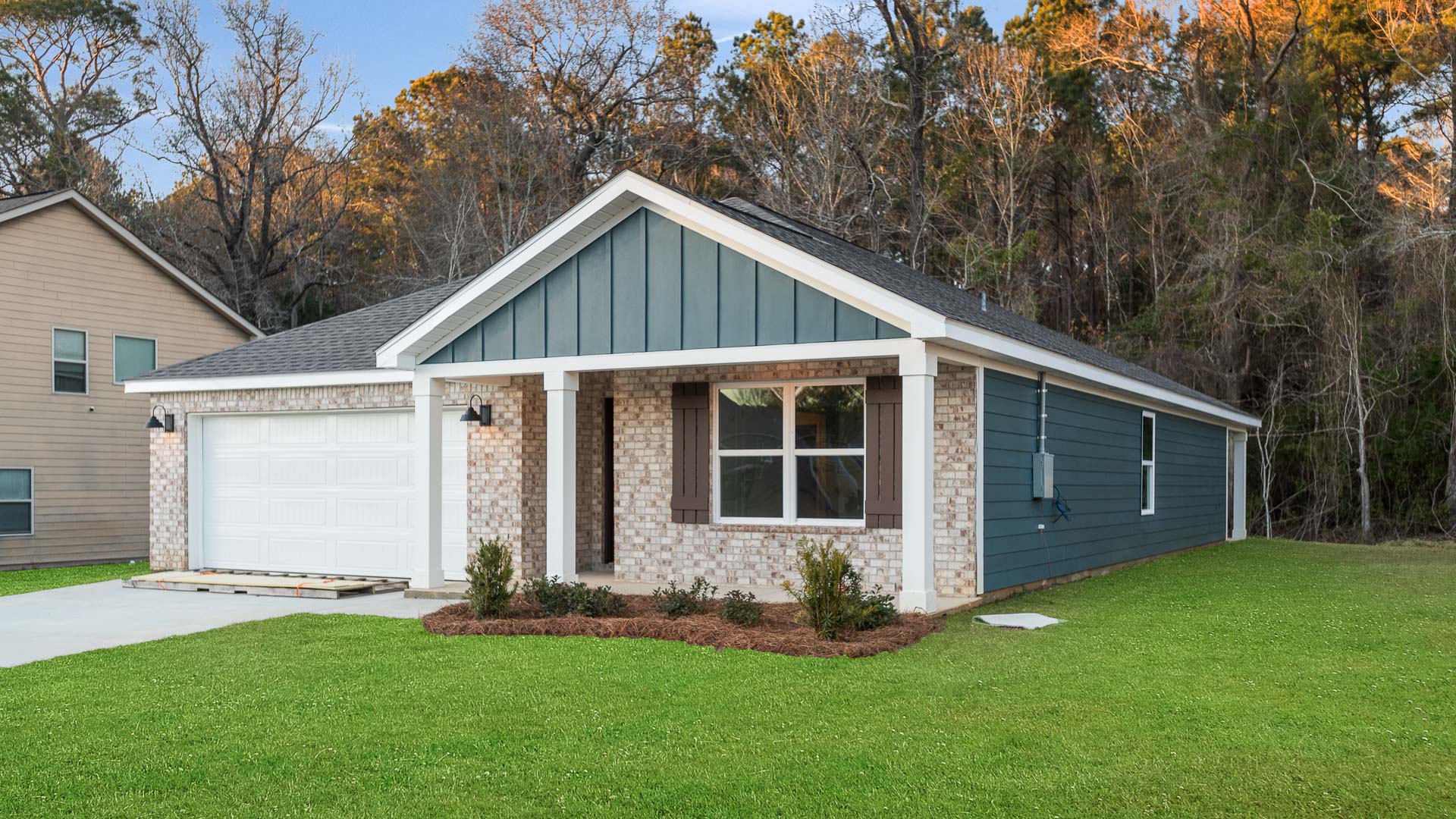 200 Oliver Drive exterior photo