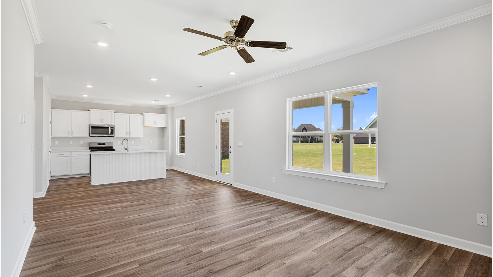 luxury vinyl plan flooring, natural light