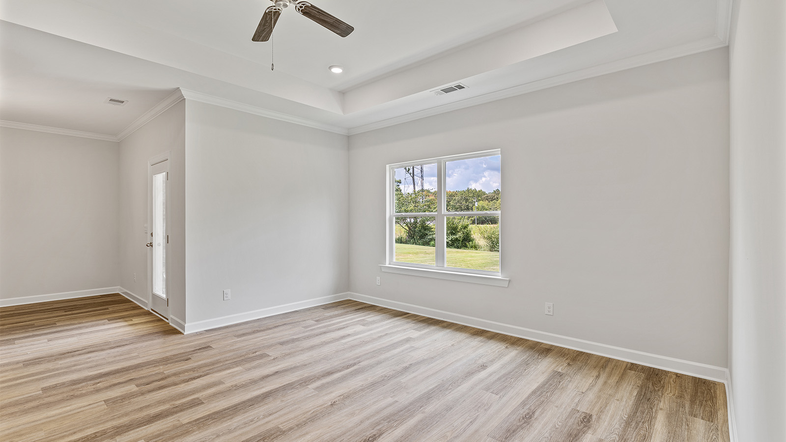 Rhett floor plan LVP floor and quartz countertops