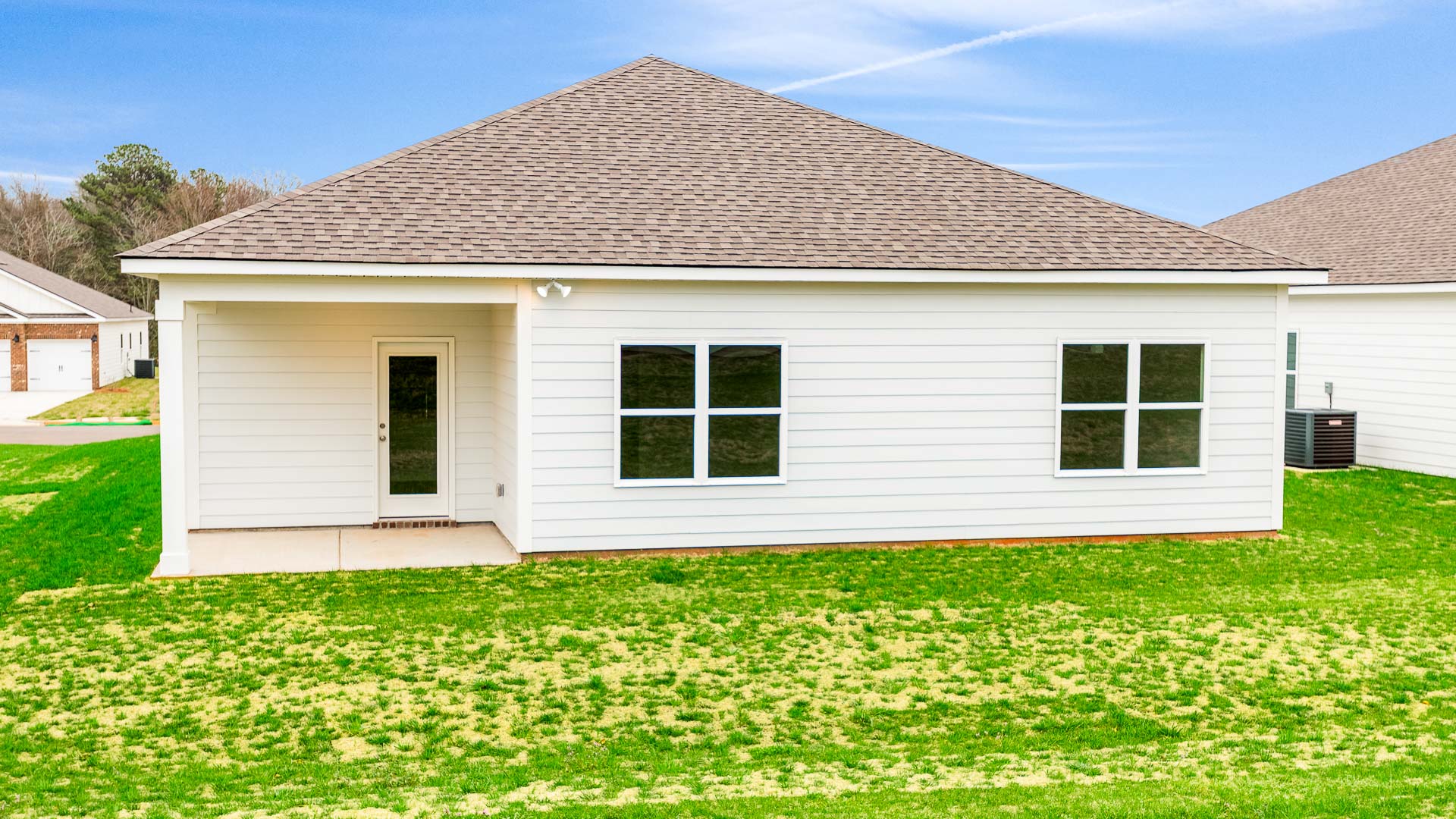 1005 Kelly Way exterior photo of the home