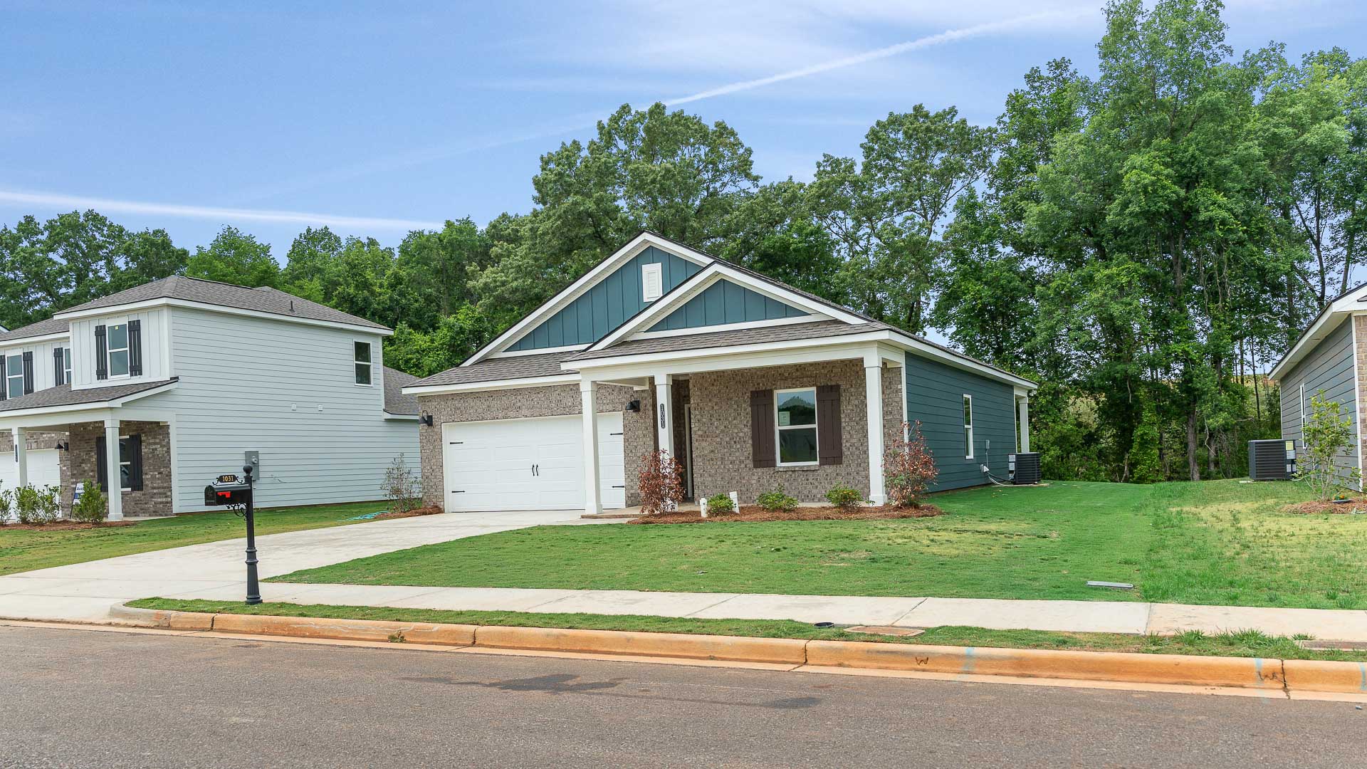 1031 Garden Lane exterior image