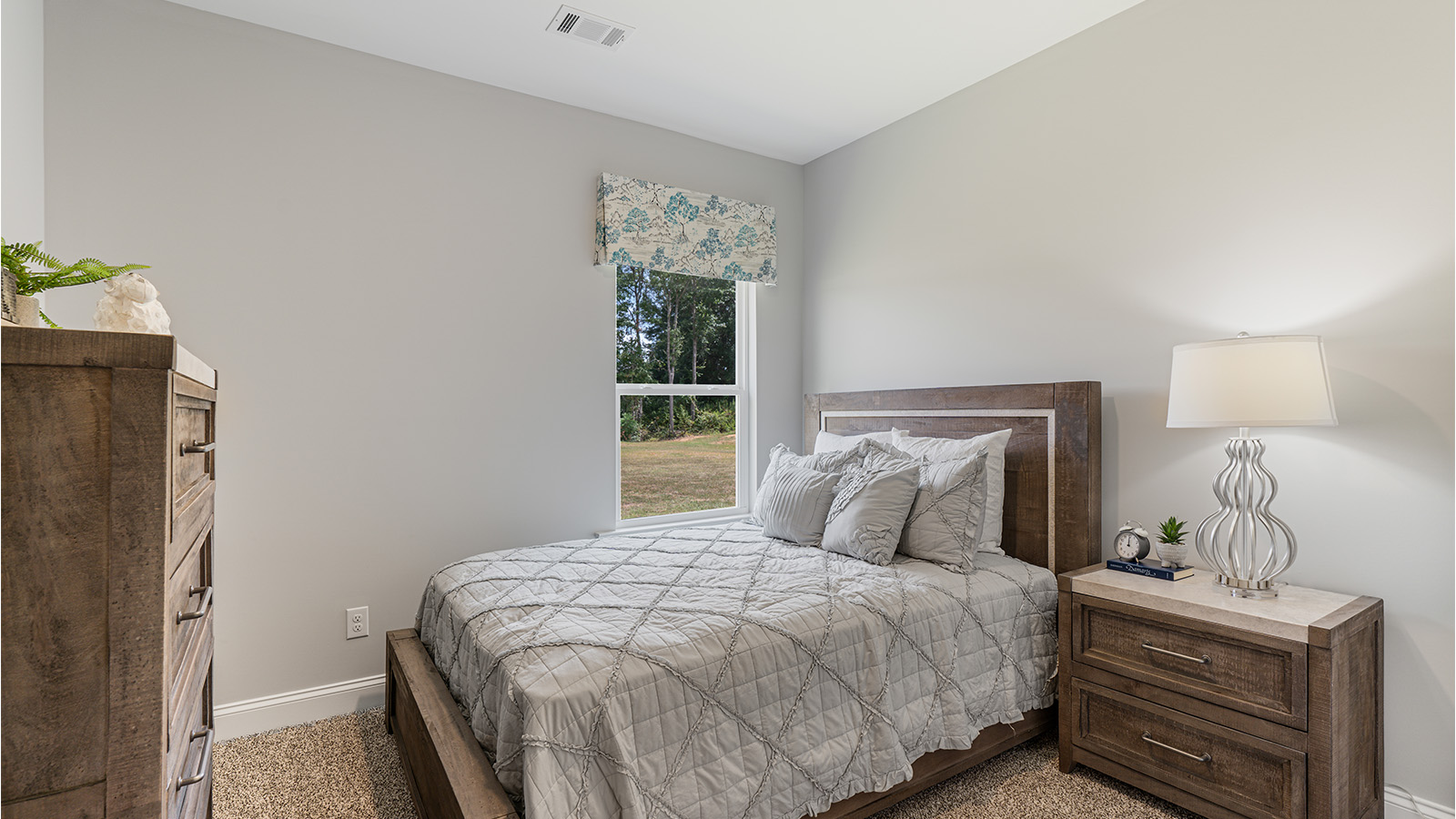 Rhett interior photos