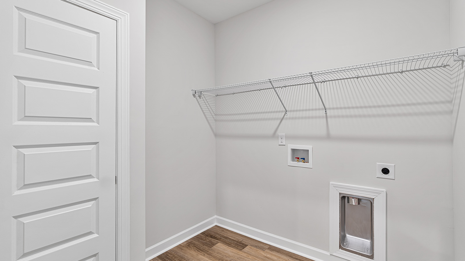 victoria floorplan quartz countertops LVP flooring