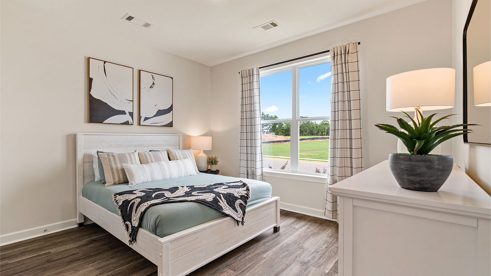 The Camden floorplan bedroom