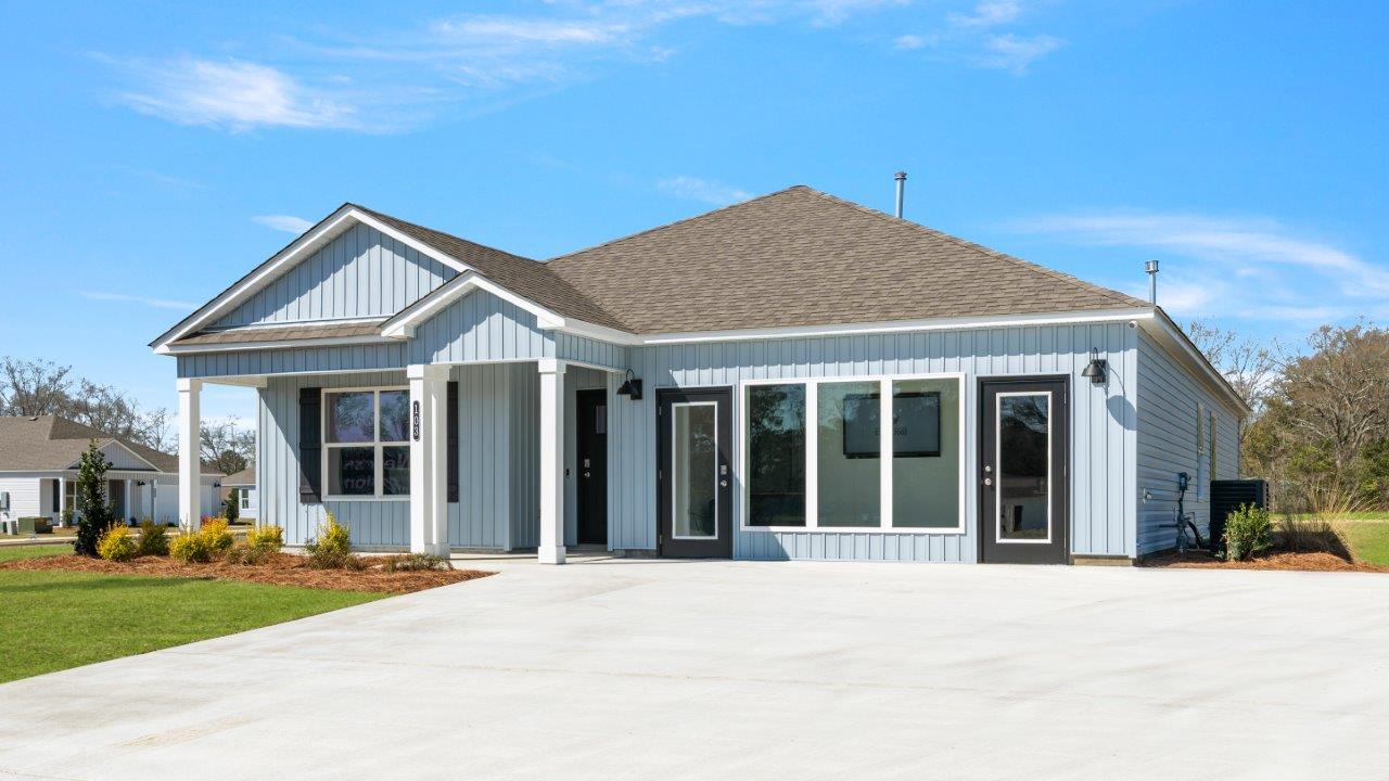 4BR/2BA | Single Family Rental (SFR) | Headland, Alabama | $231,900 | $1,725/mo - Build to Rent Property in Headland, Alabama