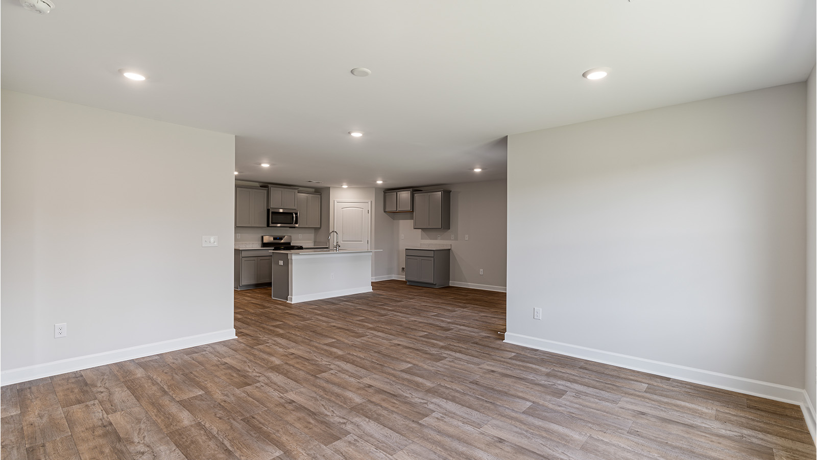 luxury vinyl plan flooring, natural light
