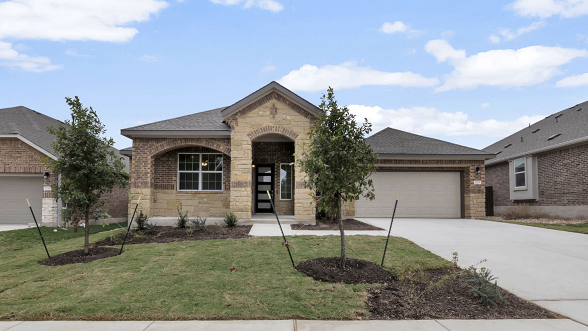 New Homes in Lively Ranch TX Tradition Series