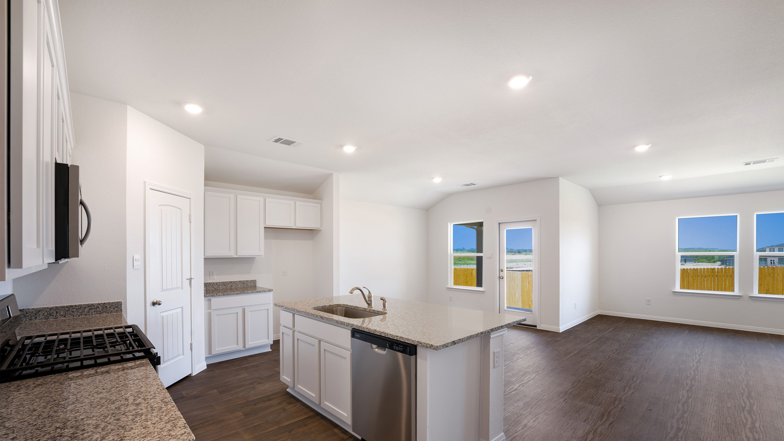 Open kitchen with island.