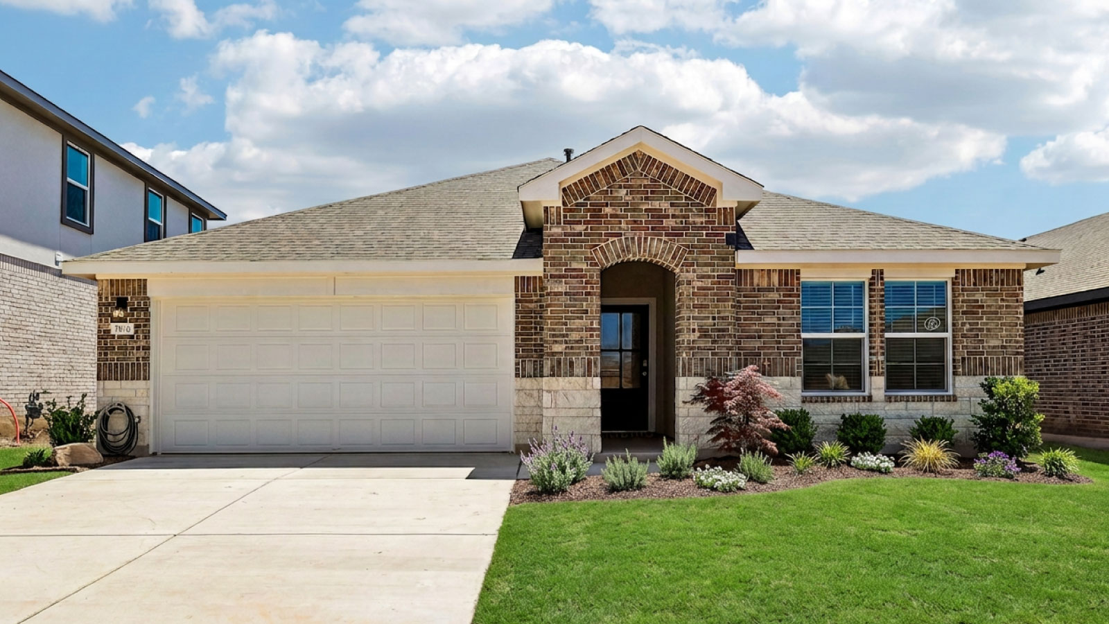 Lakeway Exterior Home Bar W Ranch