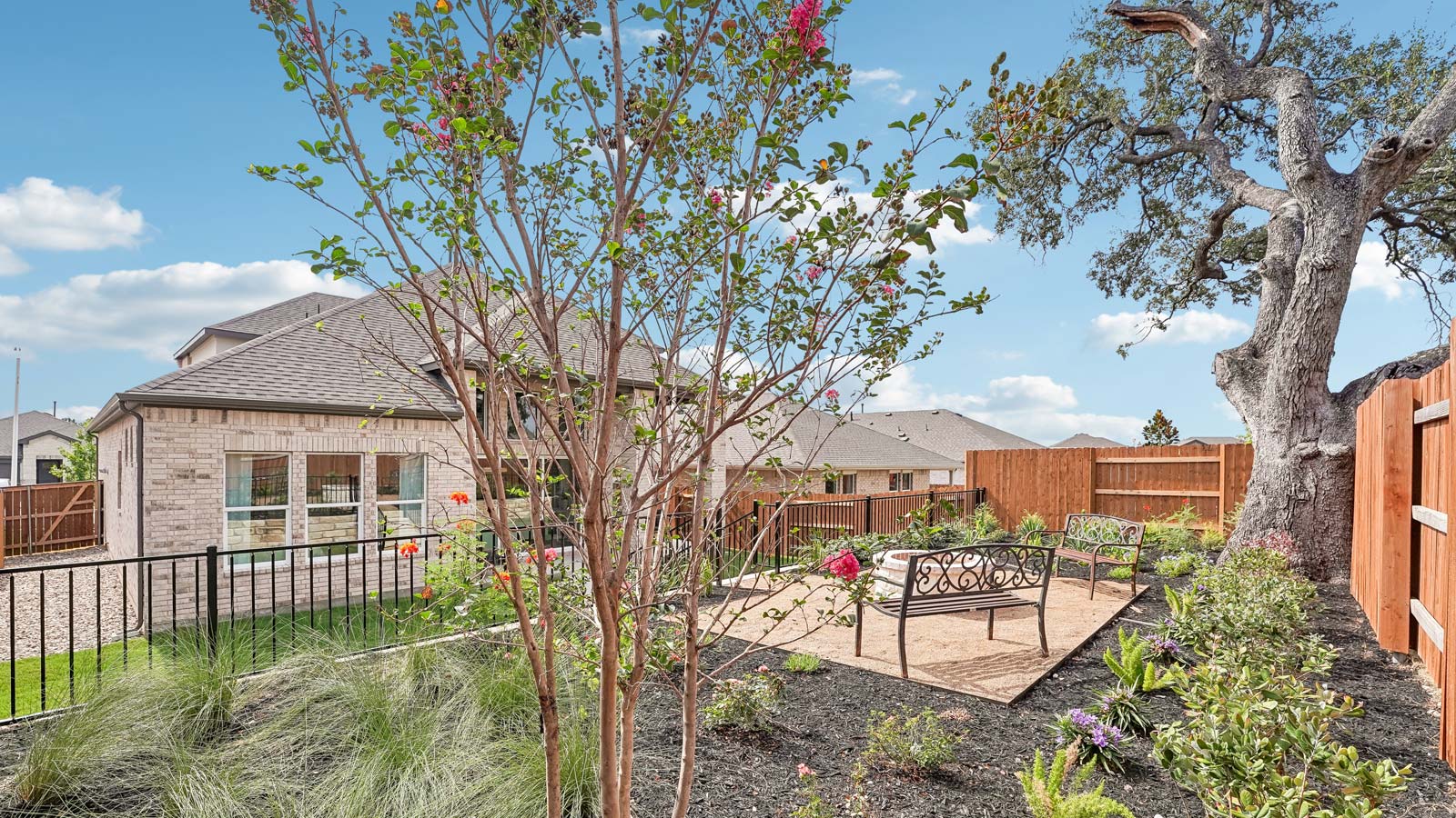 Spacious backyard.