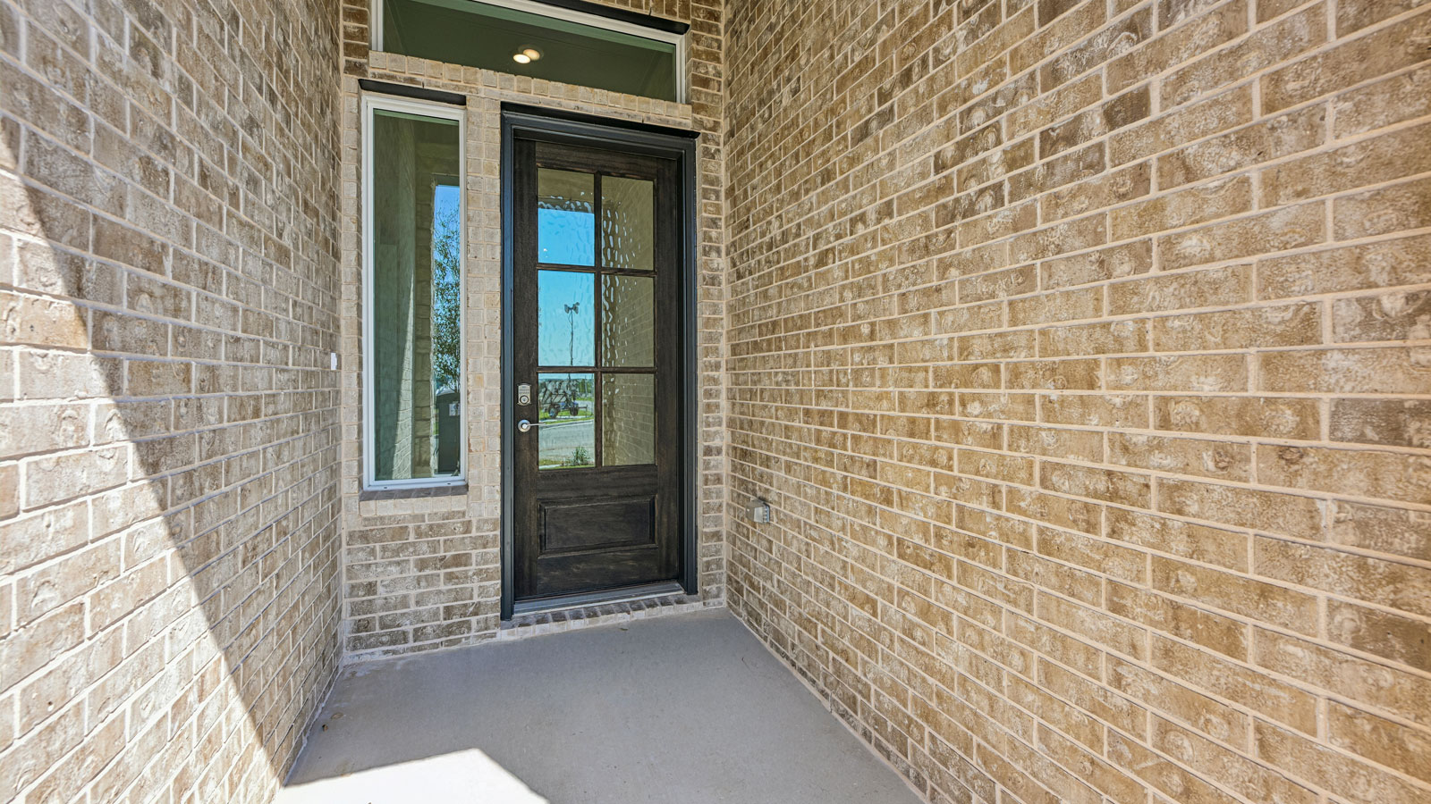 The Edinburg Floorplan at The Enclave at Bar W Ranch - Elevation Y