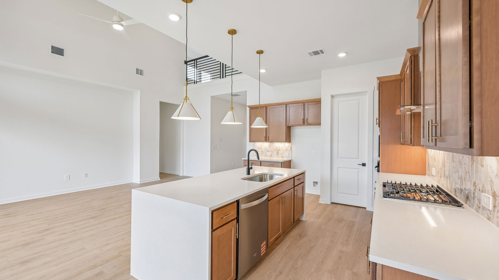 Ingram Beautiful Kitchen with Island