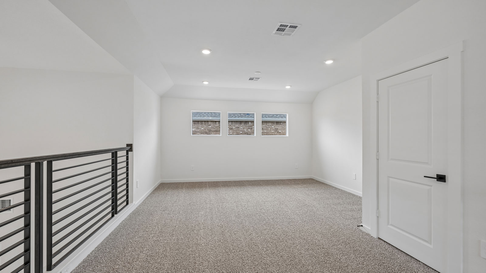 Ingram Spacious Game Room