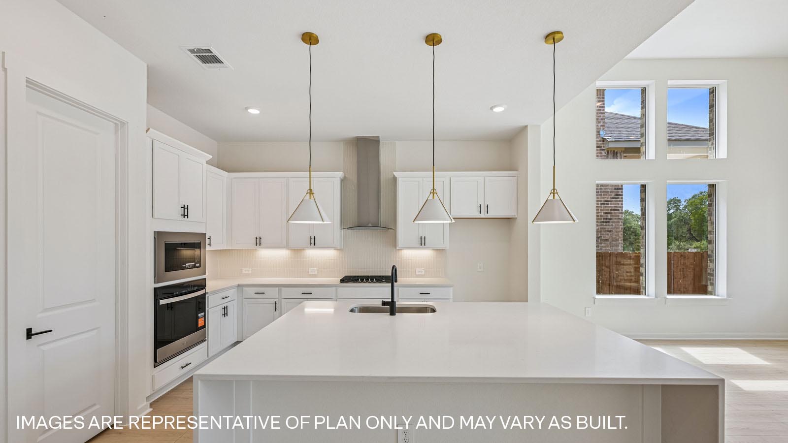Keller Beautiful Kitchen with Island