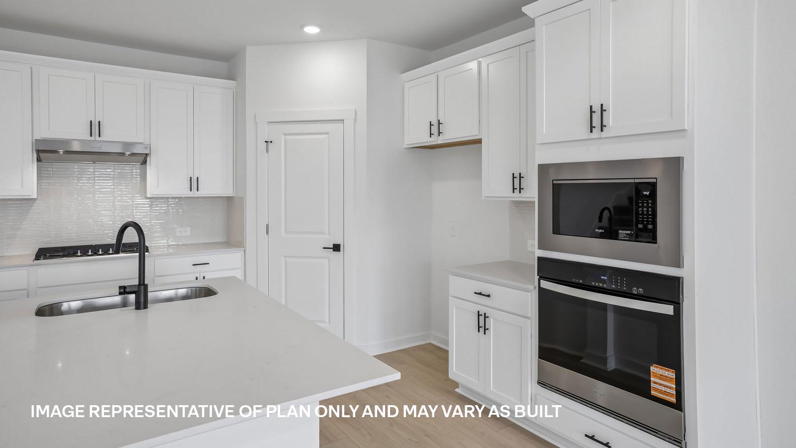 Parker Modern Kitchen with Island