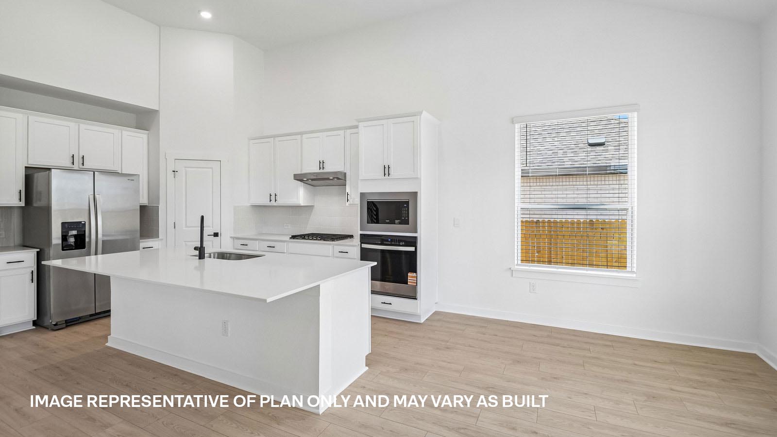 Homer Modern Kitchen with Island