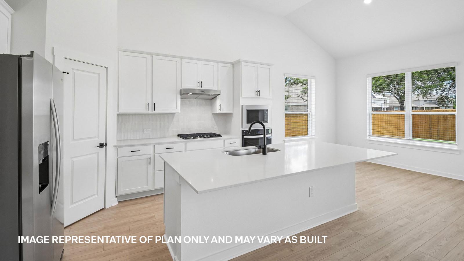Homer Modern Kitchen with Island