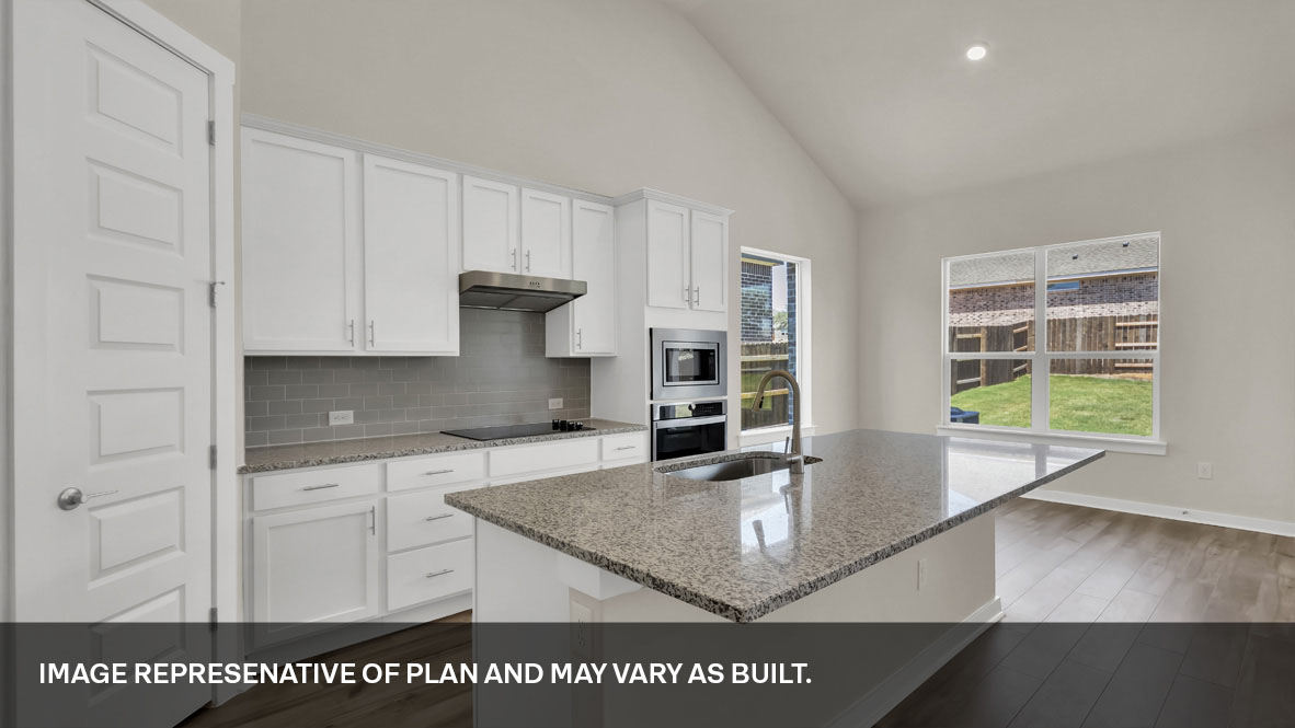 Gorgeous kitchen with plenty of room for meal prep and enertaining.