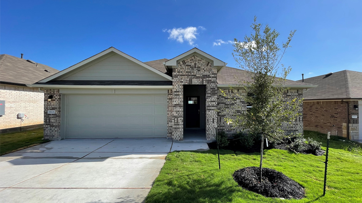 1933 Lazy Acres Street