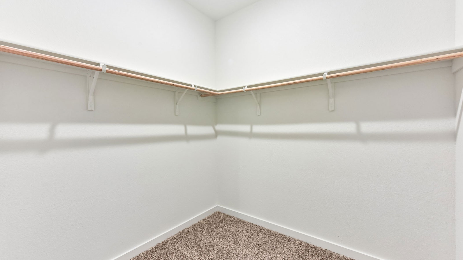 Perry Primary Bedroom Walk-inCloset