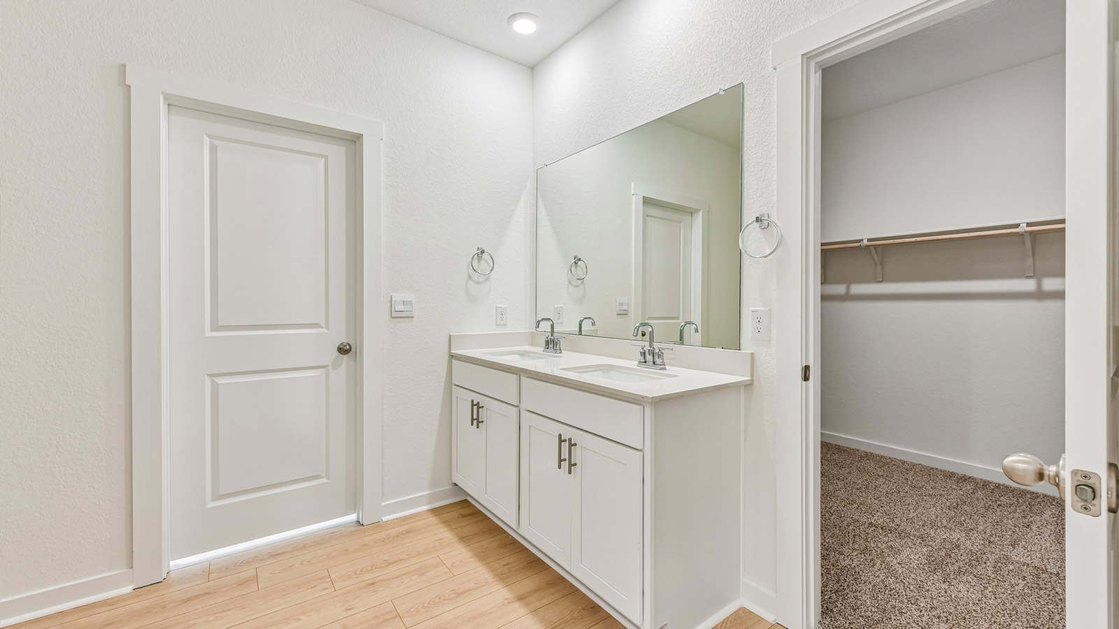 Quincy En Suite Bathroom