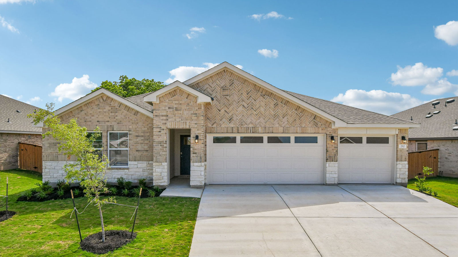 Exterior of the Westley floorplan at Riverview in Georgetown, TX.