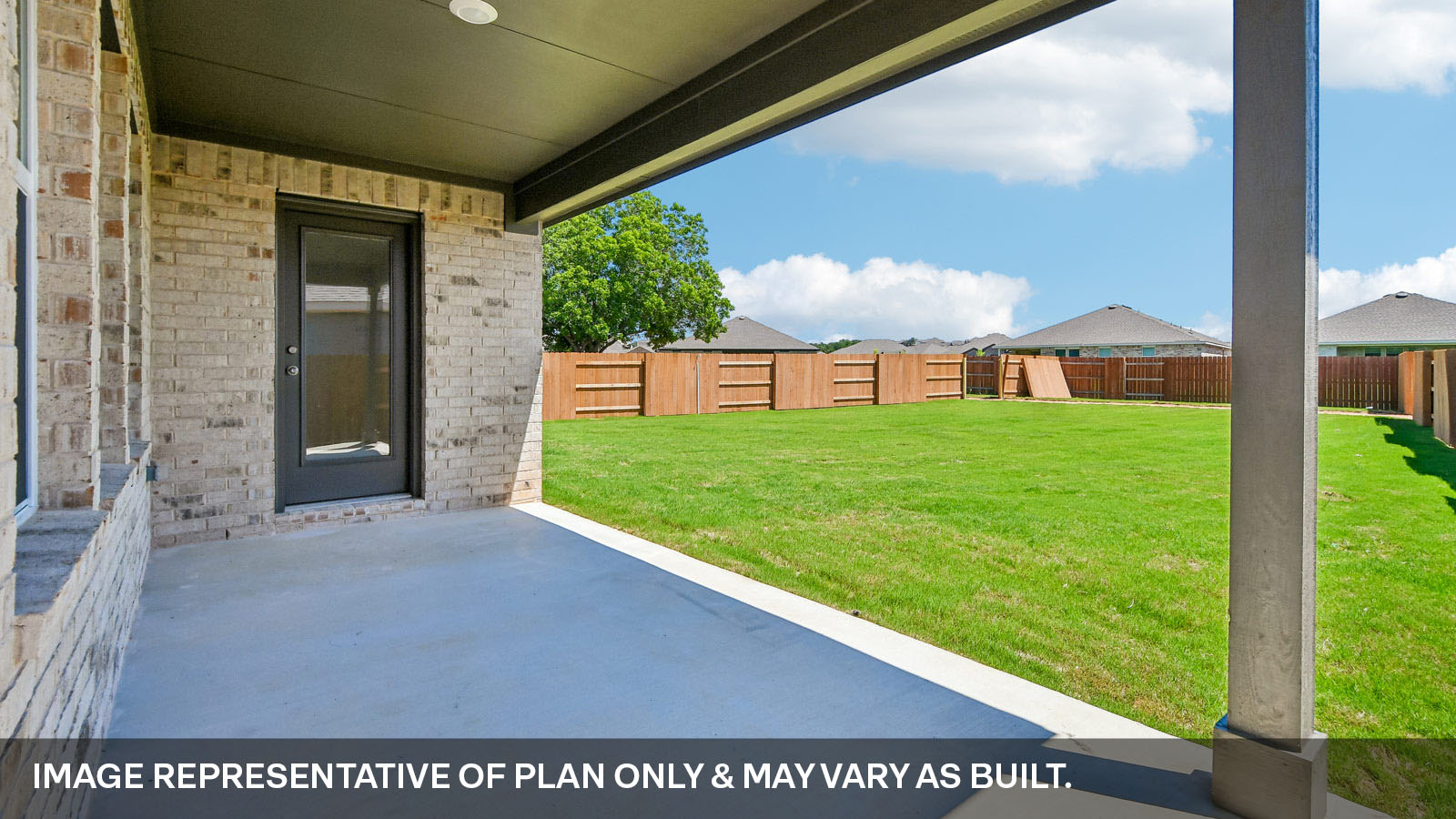 Courtland Exterior