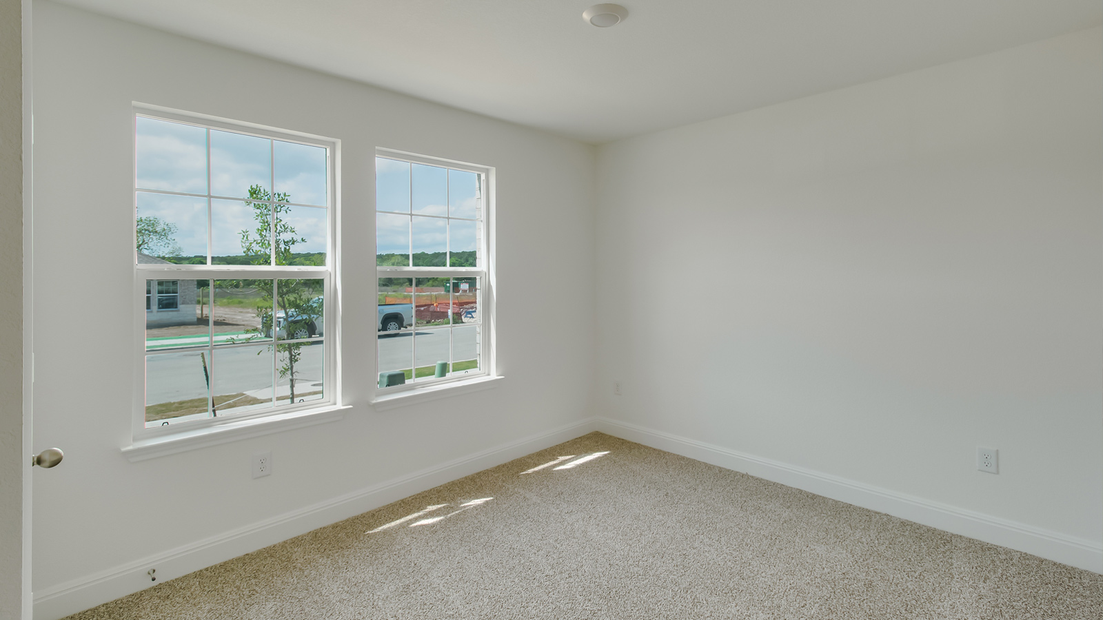 Bedroom 4 with large window.
