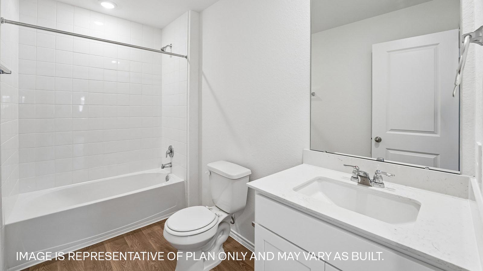 Sapphire Bathroom 2