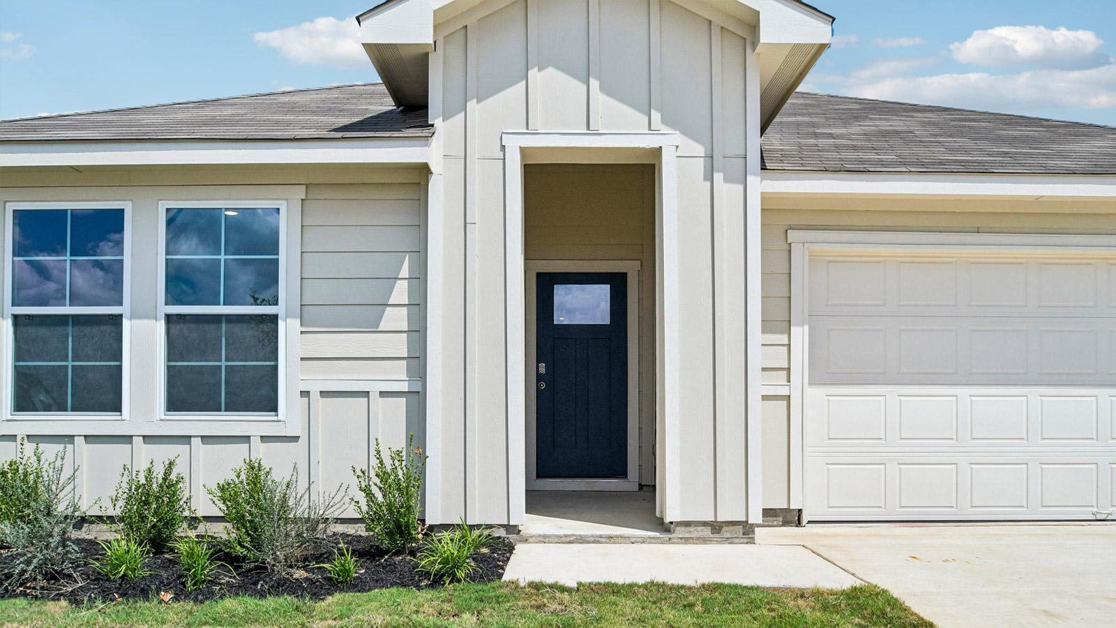 The Lakeway Floorplan- Elevation B at Prairie Lakes in Buda, TX