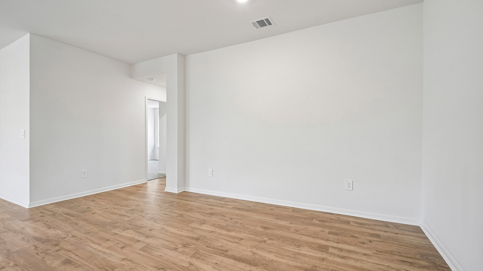 Lakeway Dining Area