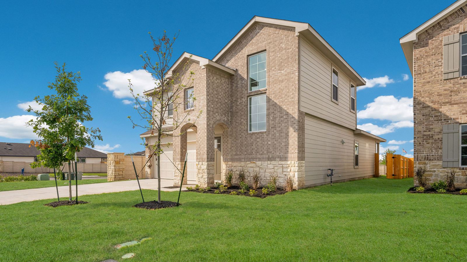 The Kendall front exterior, B elevation.