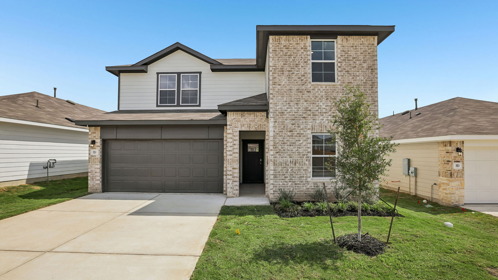 Prairie Lakes by D.R. Horton — photograph published by the builder