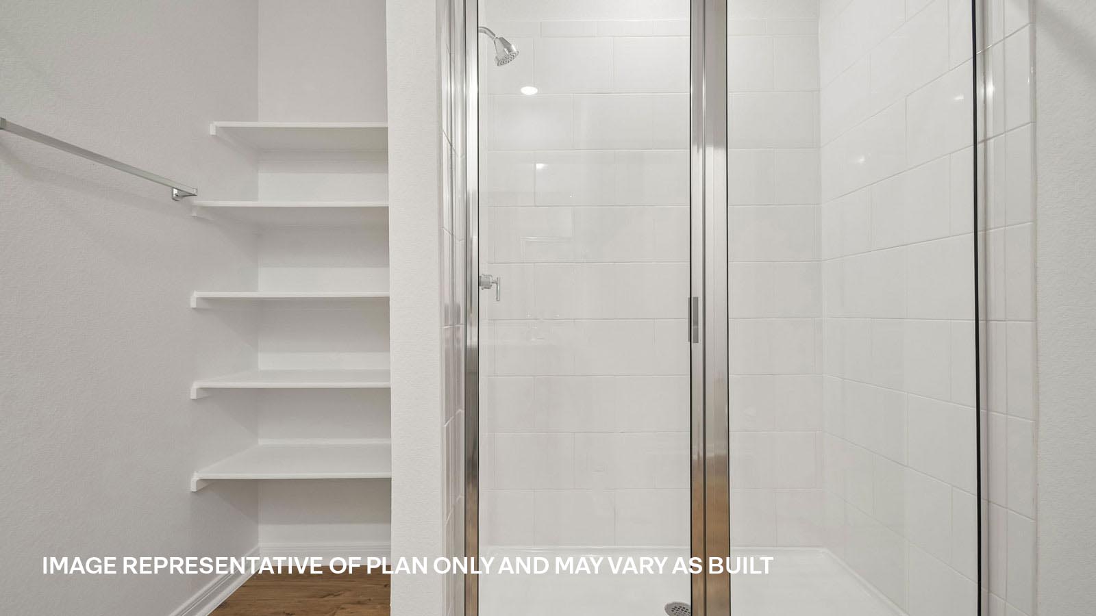 Mitchell En Suite Bathroom