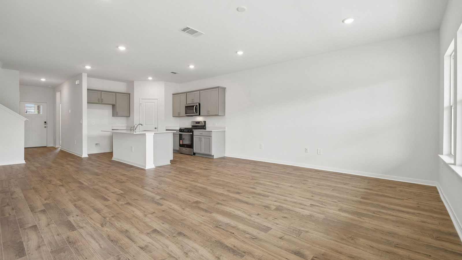 Mitchell Open Living Space