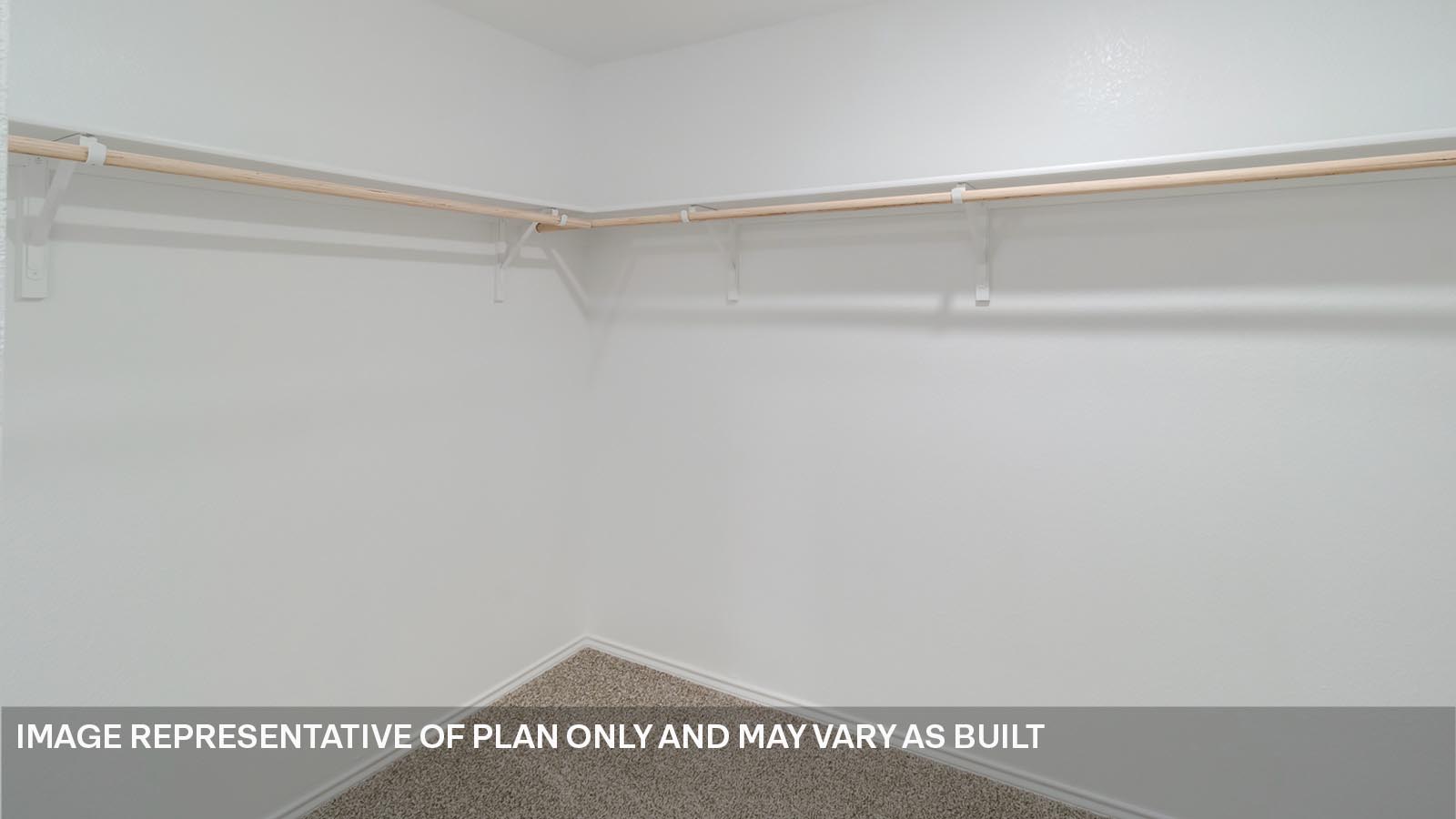 Davis Walk-in Closet