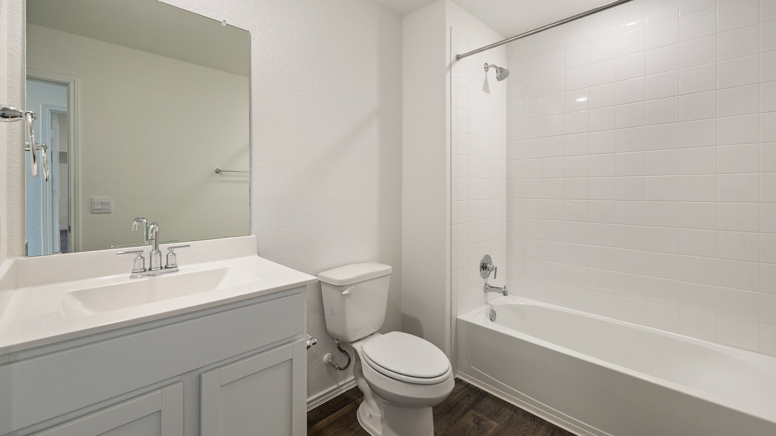 1946 Pecan Floorplan secondary bathroom gallery image - Palomino in Manor TX