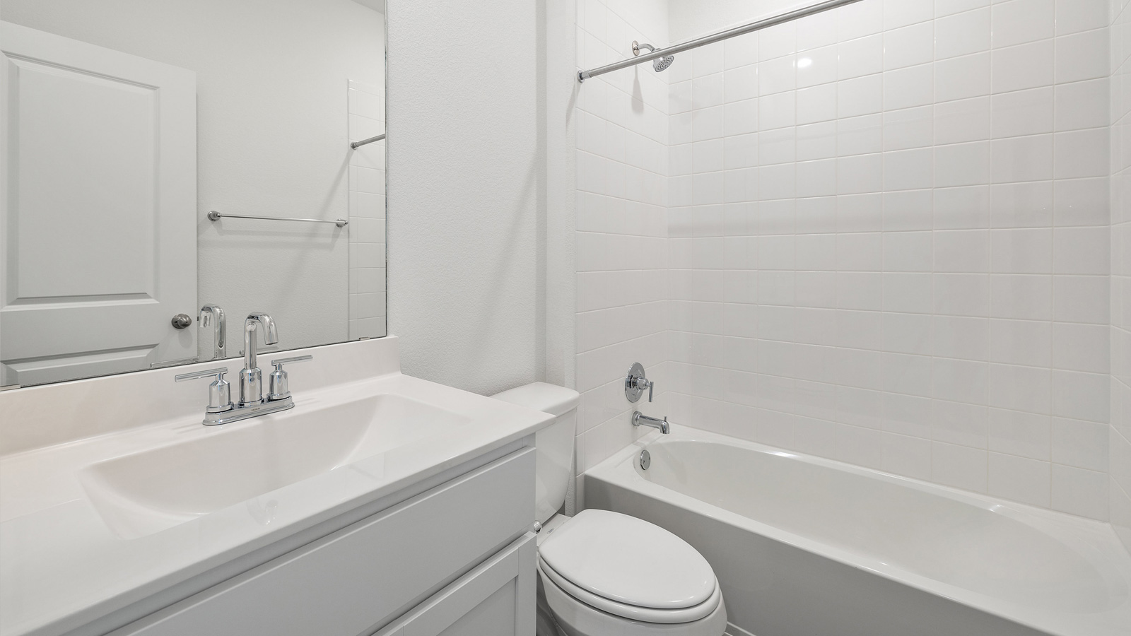 2223 Sycamore Floorplan secondary bathroom gallery image - Palomino in Manor TX