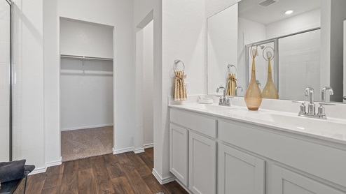 1867 Mesquite Floorplan Bathroom 1 Gallery Image - Palomino in Manor TX