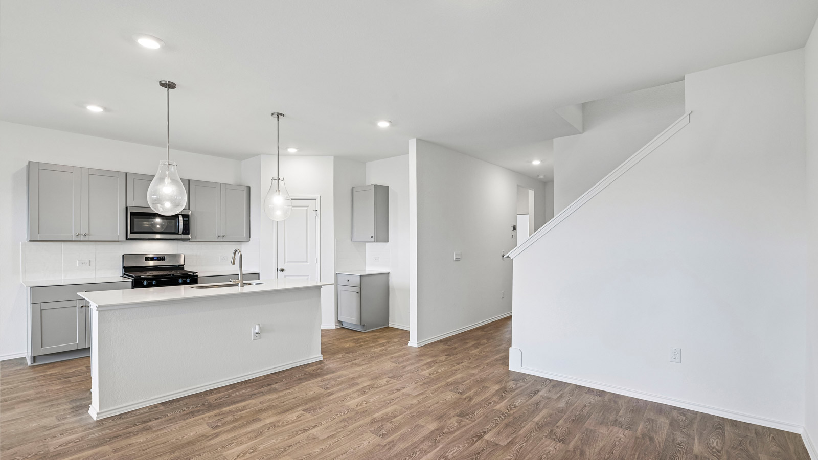 Modern kitchen.