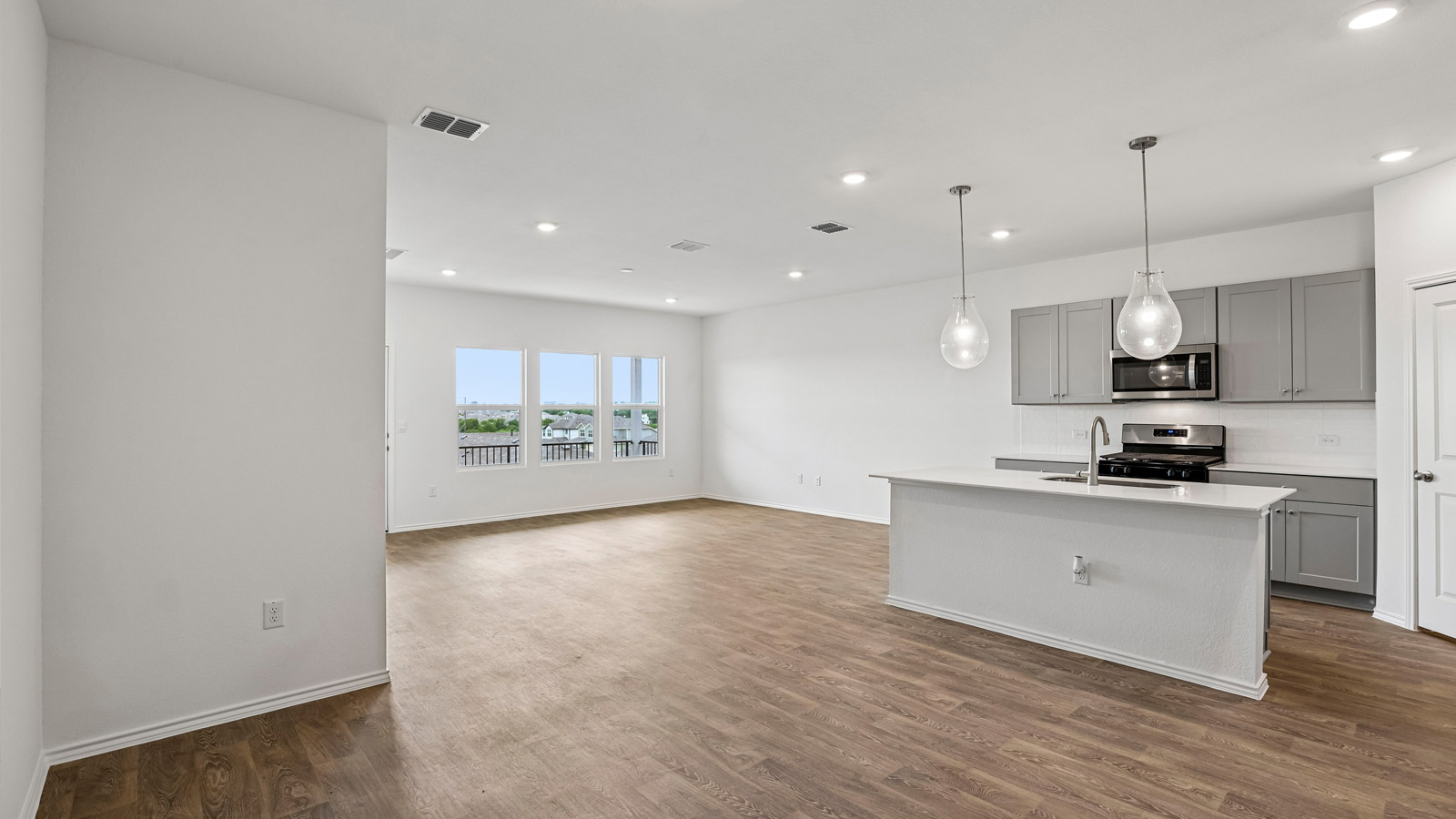 Modern kitchen.