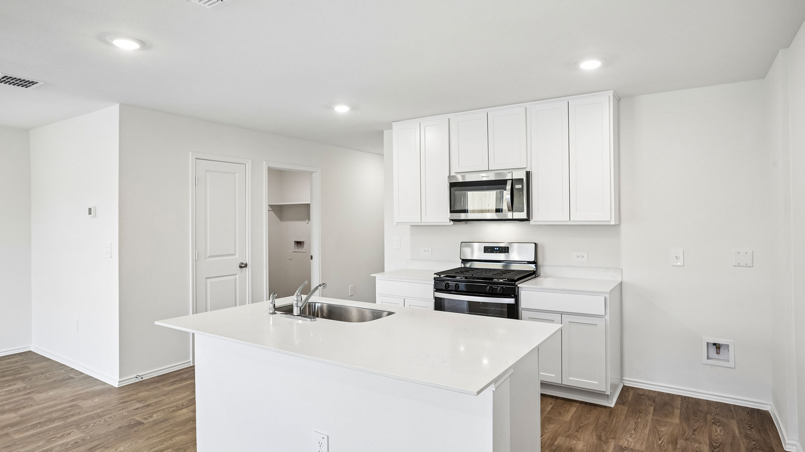 Baylor Modern Kitchen with Island