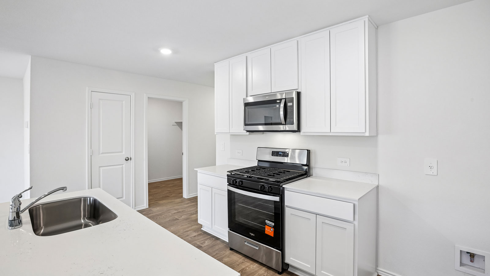 Baylor Modern Kitchen with Island
